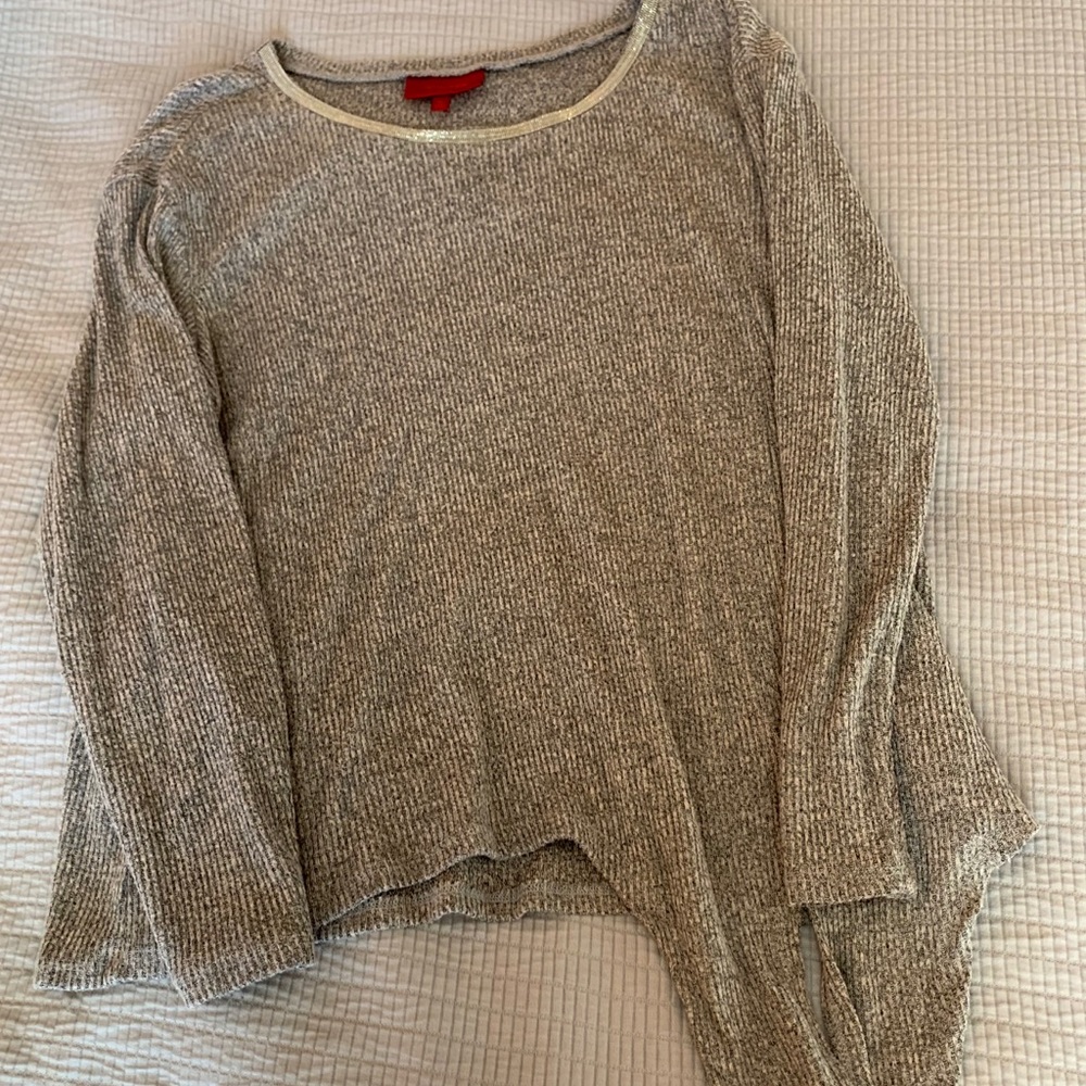 a thing gray sweater